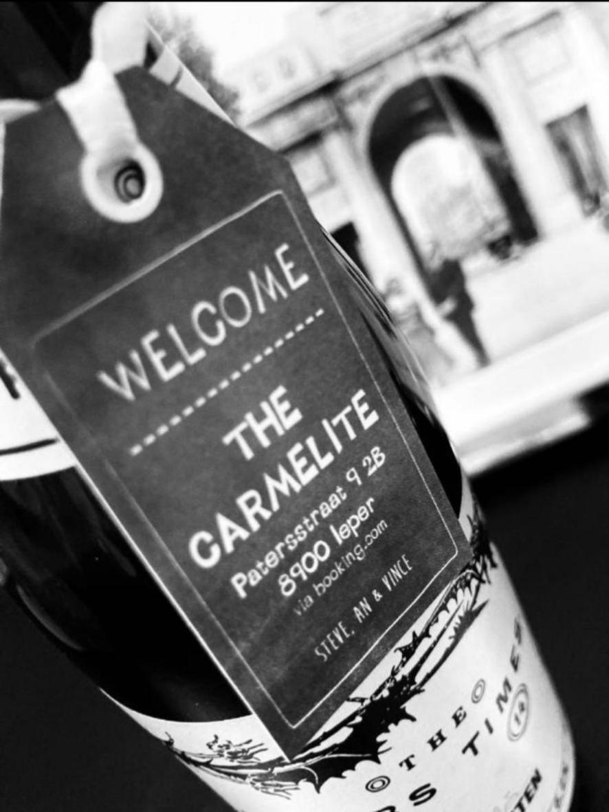 イープルThe Carmeliteアパートメント エクステリア 写真